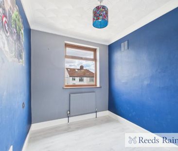 3 bedroom semi-detached house to rent - Photo 2