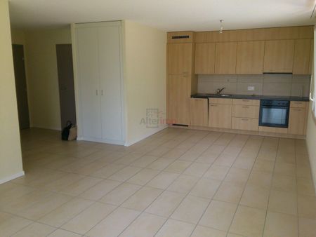 SUBVENTIONNÉ - Bel appartement de 2 pièces avec balcon - Photo 4