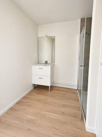 Location Appartement 2 pièces 46m² PLESCOP 56890 - Photo 5