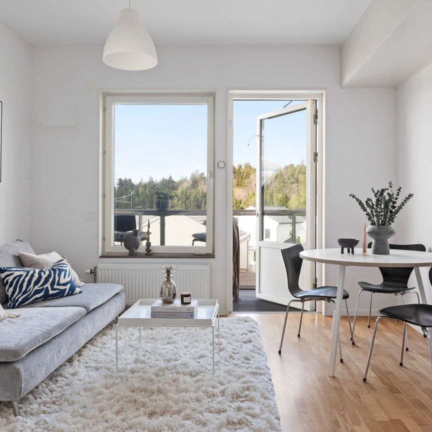 Hägerneholmsvägen, Täby - Foto 1