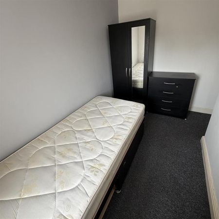 5 bedroom house share to rent - Photo 2