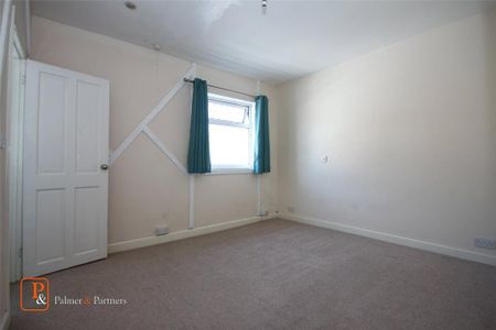 2 bedroom terraced house to rent - Photo 3