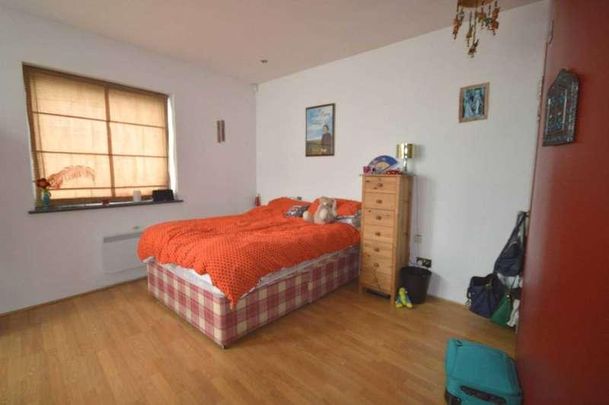 Blackheath Road, London, SE10 - Photo 1