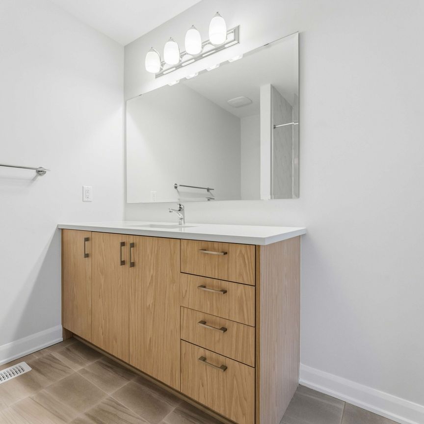 For Lease - 714 FAIRLINE Row, Kanata, Ontario - Photo 1