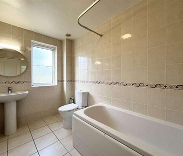 Mellanvrane Lane, Newquay, TR7 - Photo 2