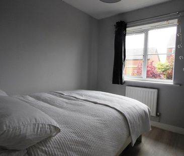 3 bedroom House To Let - Photo 4