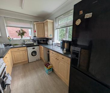 2 bedroom apartment to rent - Photo 6