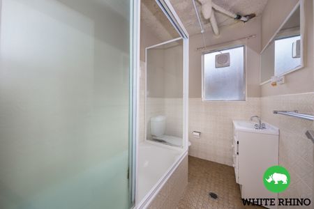 1/3 Velacia Place, Queanbeyan NSW 2620 - Apartment For Rent | Domain - Photo 3