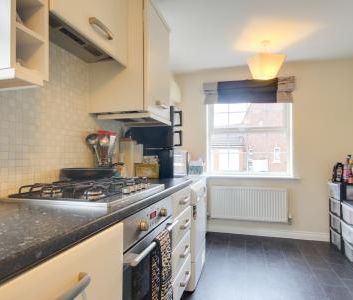 Goose Bay Drive, Kingsway, Gloucester, GL2 - Photo 5