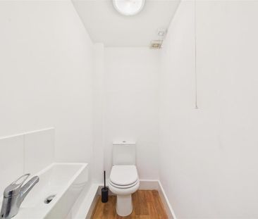 2 bedroom detached house to rent - Photo 4