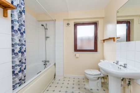 1 bedroom apartment to rent Artillery Court, Artillery Road, Guildford, GU1 - Photo 4