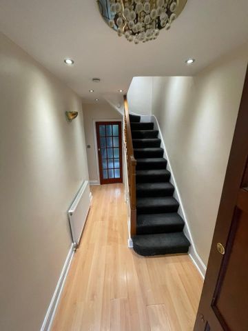4 Bed Semi-Detached House, Rannock Avenue, NW9 - Photo 4
