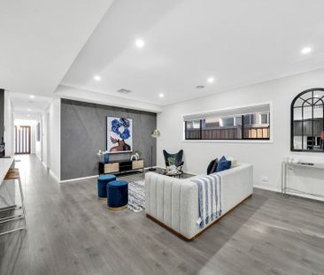 Sophisticated Dual-Level Luxury Home - Photo 6