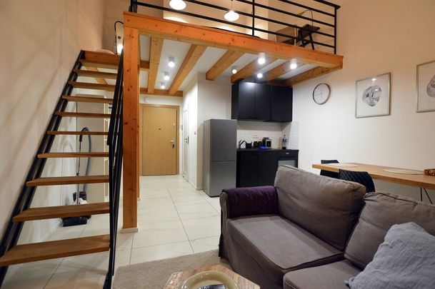 Atrakcyjne mieszkanie z antresolą, ul. Nałęczowska - Zdjęcie 1