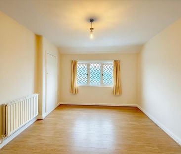 3 bedroom end of terrace house to rent - Photo 5