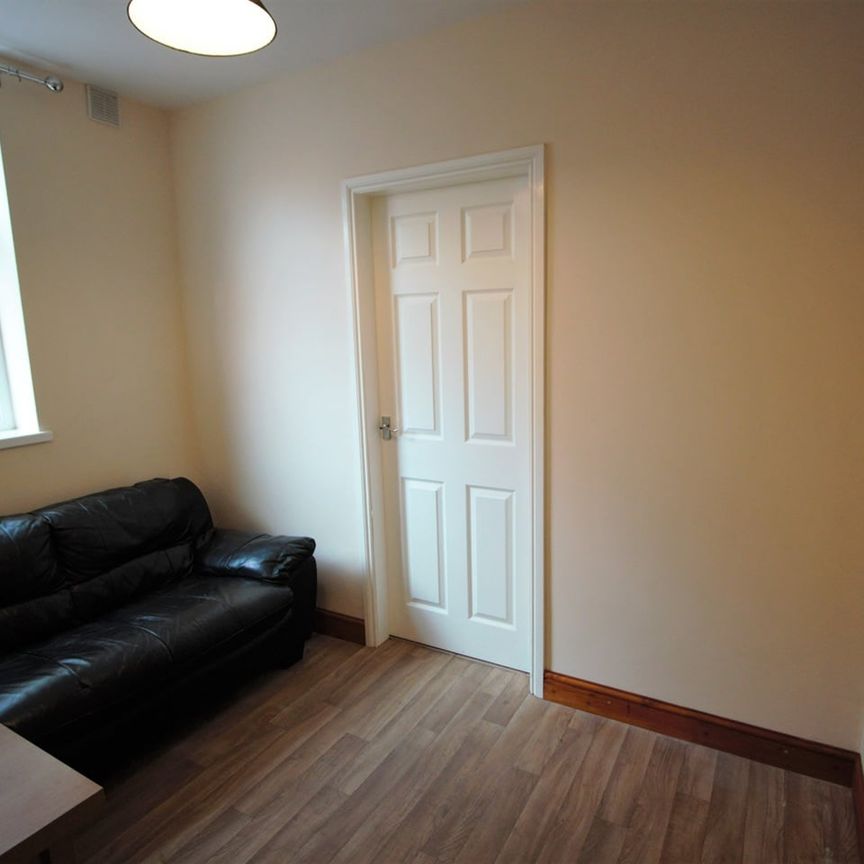 1 Bed Maisonette, St. Peters Road, LE2 - Photo 1