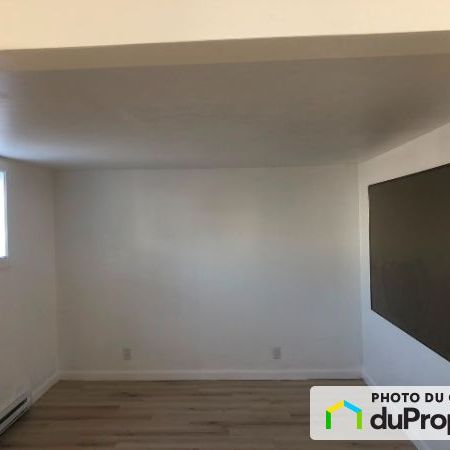 2232-2230-2234, rue edmond-beaulieu, St-Romuald à louer - Photo 1