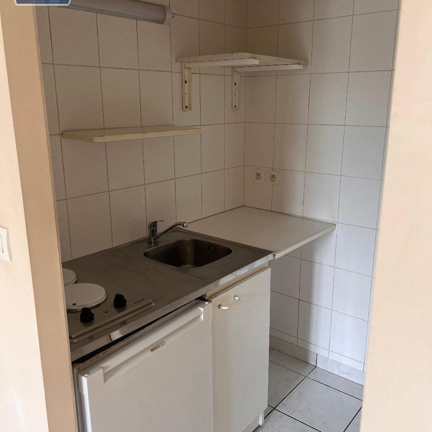Location Appartement 2 pièces 23m² MERIGNAC 33700 - Photo 1