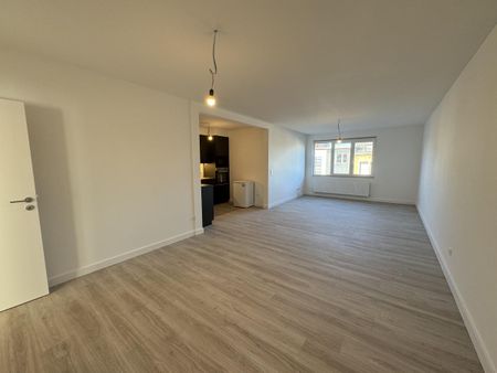 Appartement voor € 820 - Photo 2