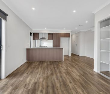 LOOKS AND LOCATION - Photo 1
