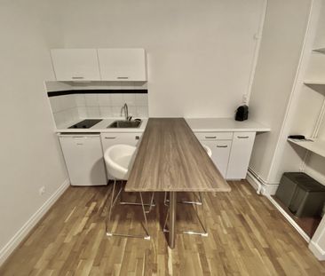 Très beau T2 duplex dans le Vieux-Lille ! réf G661-8 - Photo 6