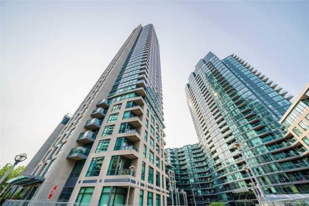 For Lease - 219 Fort York Boulevard Unit# 203, Toronto, Ontario - Photo 3