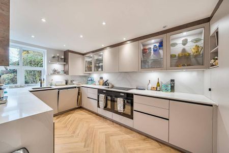 3 bedroom detached house to rent - Photo 5