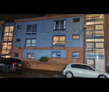 2 Bed Flat, Muirend Avenue, G44 - Photo 1