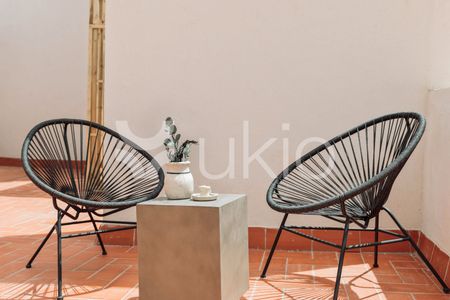 Apartamento de alquiler en Carrer de Les Jonqueres, Sant Pere, Sta. Caterina i la Ribera - Photo 4