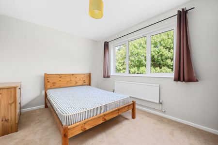 Marley Walk, NW2, Willesden Green - Photo 5