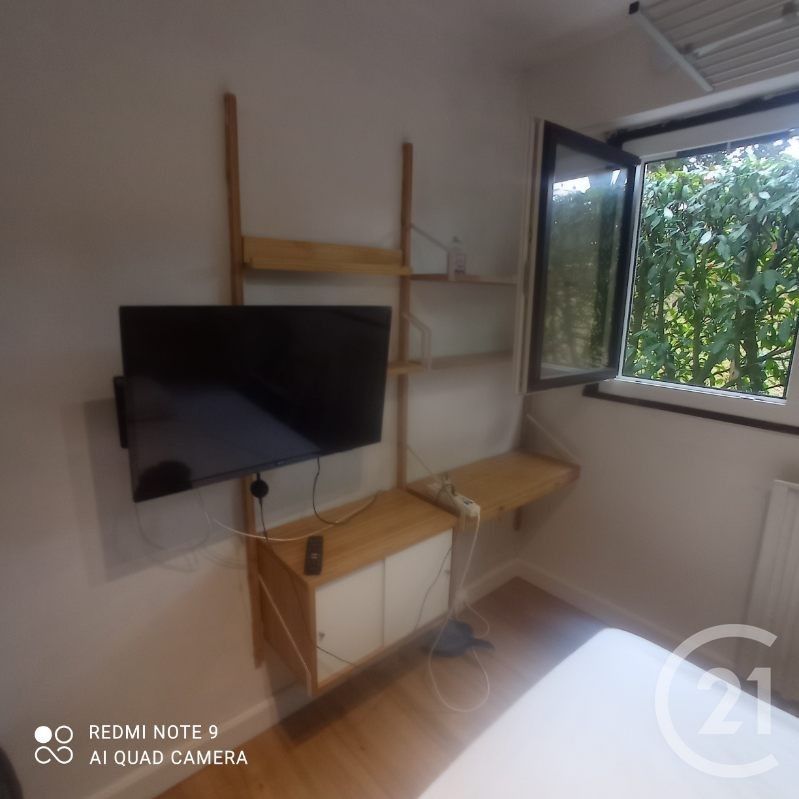 Location Appartement 1 pièce 12m² NOISY LE ROI 78590 - Photo 1