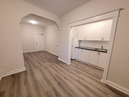 For Lease - 133 John Street Unit# 2, Hamilton, Ontario - Photo 4