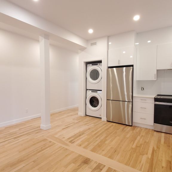 4.5 Neuf Et Terrase Privée à Rosemont! - Photo 1