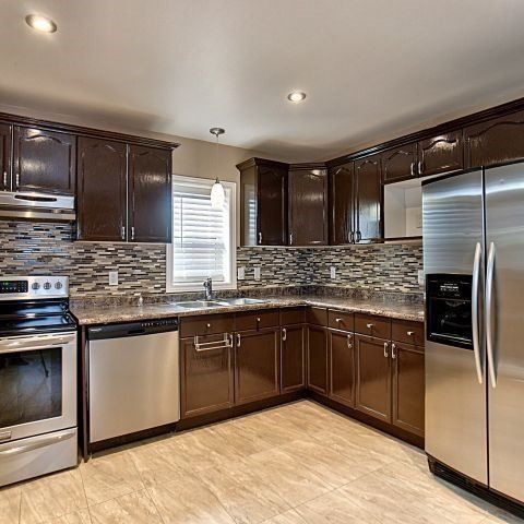 For Lease - 330 Elliott Street Unit# Upper Level, Windsor, Ontario - Photo 1