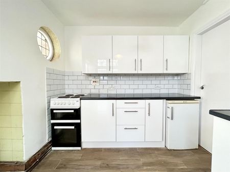 1 Bedroom Room To Let - Photo 5