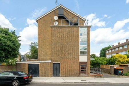 Aintree Estate, Fulham, SW6 - Photo 5