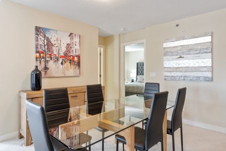 Wonderful Waterscapes – Top Floor - Photo 4