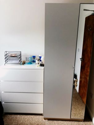 room 5 - Photo 1