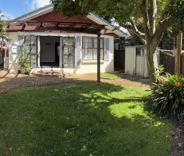 Cosy home plus a Pool! - Photo 3