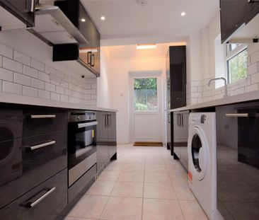 2 bedroom terraced house to rent - Photo 5