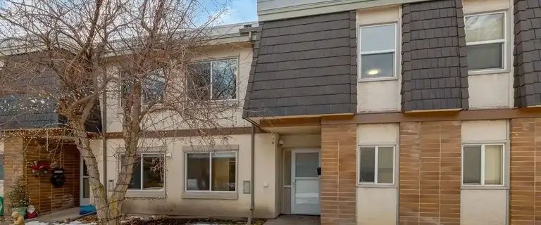 Glenmore Gardens Townhomes | 2105 90 Ave SW, Calgary - Photo 1