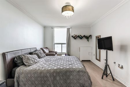 For Lease - 130 Neptune Drive Unit# 904, Toronto, Ontario - Photo 3