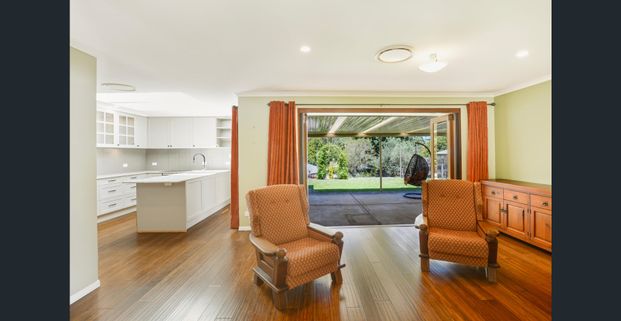 Three Bedroom Home in Mapleton - Photo 1