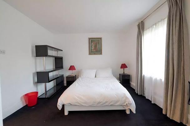 2 Bed Terraced House, Victoria Rise, NW6 - Photo 1