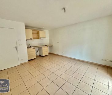 Location Appartement 2 pièces 35m² ST ETIENNE 42100 - Photo 5
