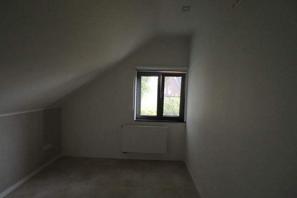 Modern en energiezuinig 2-slaapkamerappartement met carport en ruim terras. - Foto 1