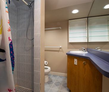 Frontenac Street Apartments - Photo 5
