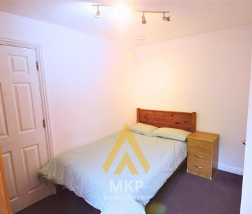 7 bedroom terraced house to rent - Photo 5