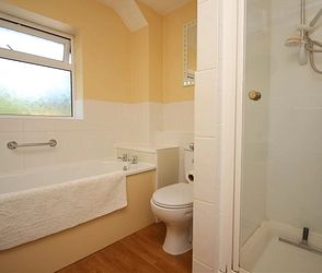 Long Meadow Way, CT2 7BT, Canterbury - Photo 2