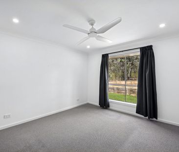 Luxury Family Residencee Offering Exceptional Space, Quality and Co... - Photo 5